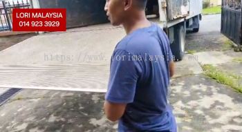 20FT LORRY RENTAL SINGAPORE TO BATU ANAM