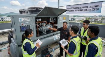 Air cooled screw chiller training