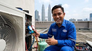 certified HVAC technician Malaysia refrigerant