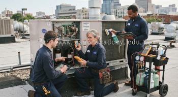 Commercial HVAC system maintenance