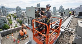 aircond technician elevated work platform safety