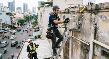 aircond installation working at height safety