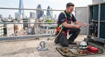 air conditioning safety belts and harness system