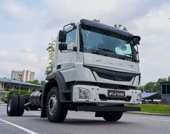 New Mitsubishi FUSO Euro5 FJ Series: Medium Duty 10tan lorry