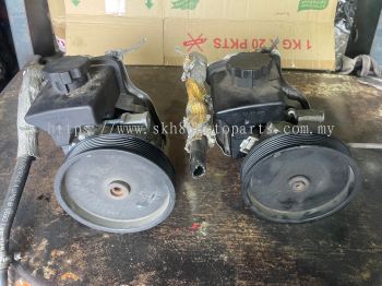 Mercedes Benz C203 C Class 271 Kompreser Engine Power Steering Pump