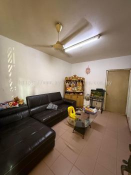 [FOR SALES] Taman Cempaka Flat 2bed Nice Design Johor Bahru
