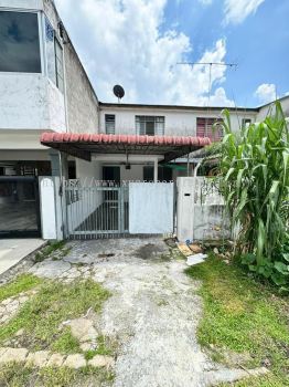 [FOR SALES] Taman Sri Jaya Double Storey Terrace Low Cost House 3bed Kluang Johor