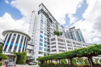 D'Rich Executive Suites Bank Lelong/Auction