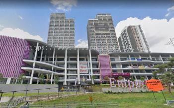 Emporis@Retail Lot Bank Lelong/Auction