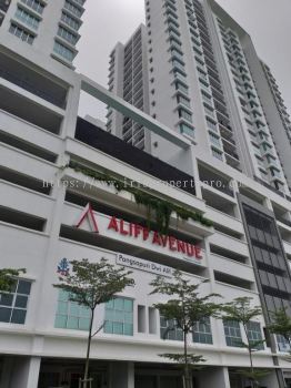 Aliff Avenue Bank Lelong/Auction