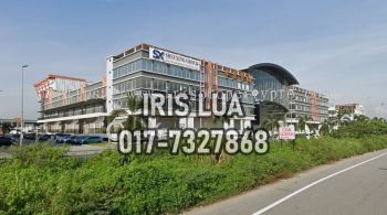 One Kesas @Shop Lot Bank Lelong/Auction