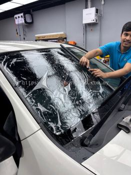Tinted Rahmah Mampu Milik Seksyen 9 Shah Alam
