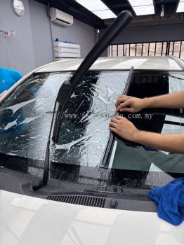 Tinted Rahmah Mampu Milik Seksyen 9 Shah Alam