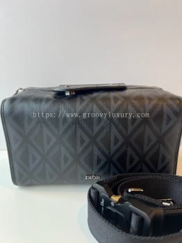 Preloved Dior Black CD Diamond Canvas Lingot 26 Bag C260705-01
