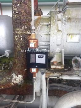 Johnson Controls Series P74 (P-74FA-9700) Differential Pressure Controls, Without Time Delay
