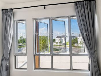 Folding Window Mesh @ Banting 2606244-4