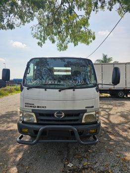 HINO WU302R-HKMLHD3 KARGO 5000KG (2014/15)