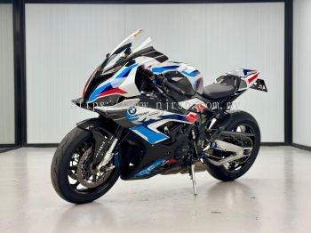BMW M1000RR M Package