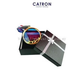 N8176 - CRYSTAL HANGING MEDAL