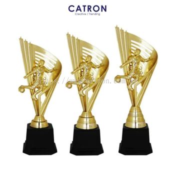 T4220 - PLASTIC TROPHY