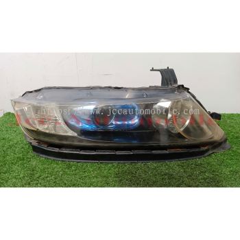 HONDA ODYSSEY (RB1) HEADLAMP RIGHT ONLY [A-1-5]