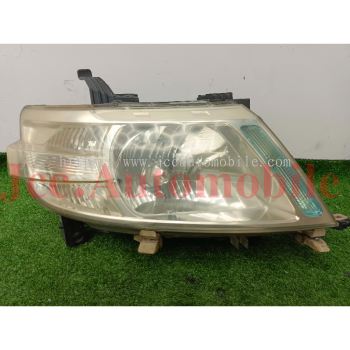 NISSAN SERENA (C25) HID HEADLAMP RIGHT ONLY [A-3-2]