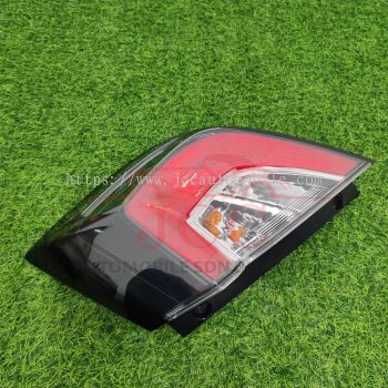 HONDA CIVIC (FK7) REAR TAIL LAMP (RH) [2F-5A-B327]