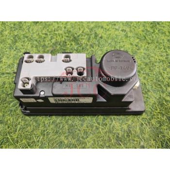 MERCEDES BENZ W210 CENTRAL LOCKING PUMP [2G-1C-B2995]