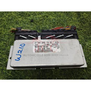 MERCEDES BENZ W210 ASR CONTROL MODULE [2E-4D-B3010]