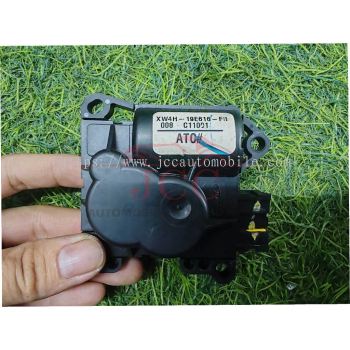 JAGUAR S TYPE AIRCOND HEATER ACTUATOR FLAP MOTOR [2E-2D-B3028]