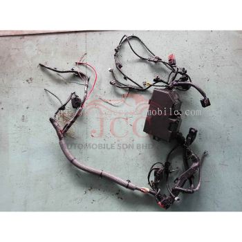 (D-1-3-H552) HONDA ZRV RZ3 2023 1.5 FUSE BOX OUTSIDE