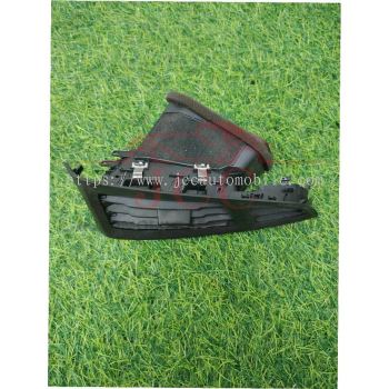 FORD FOCUS MK3 2011 DASHBOARD RIGHT SIDE AIR VENT (2E-3A-F900)