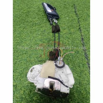 HONDA CRV SWA 2.4 DOOR LOCK R/RH [2G-6C-D2478]