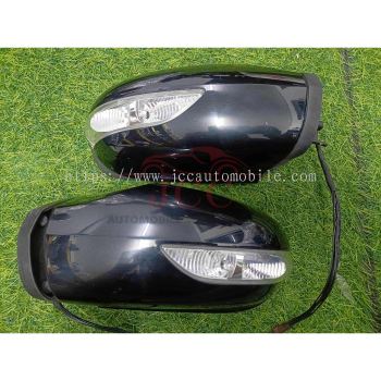 MERCEDES  BENZ W245 B200 2.0 SIDE MIRROR WITH SIGNAL RH&LH [ 2H-5A-D2501]
