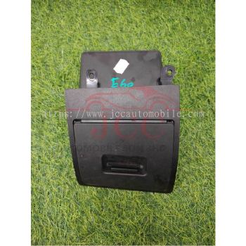BMW 5 SERIES E60 LCI N52B25AF 2007 SMALL GLOVE BOX DRIVER SIDE (2E-2D-F1021)