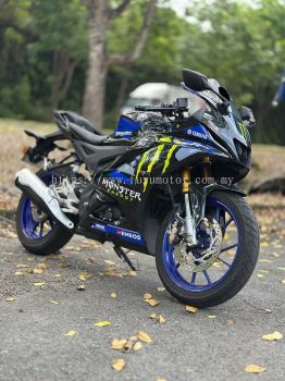 YAMAHA R15M