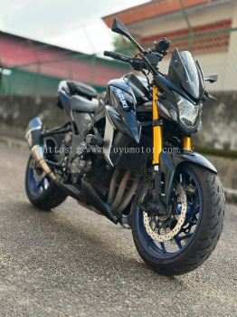 SUZUKI GSX-S750