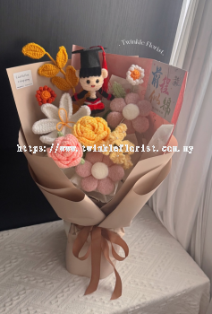 Crochet Graduation Bouquet