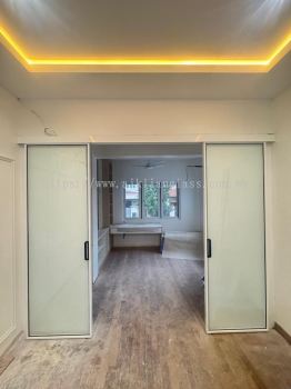 Ultra-slim Frame Sliding Door