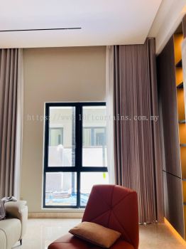 S-Fold Double Layer Curtain for Landing Window at Hana Residences Tropicana Aman