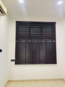 Dark Cocoa Timber Venetian Blind For Triple Panel Bedroom Window At Landed Cheras