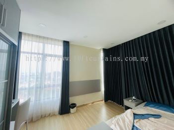 Dark Blue Akemiuchi Singapore Pleat Curtain With Curve Rail For Master Bedroom L-Shape Window At The Mark Cheras Apartment