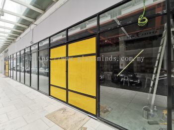 Glass Shopfront With 6mm Clear Tempered 