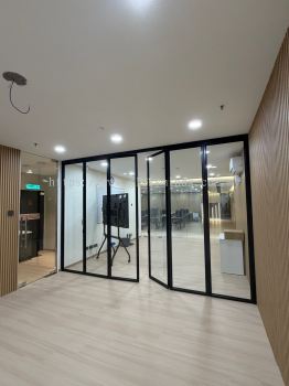 Slim Frame Folding Door 