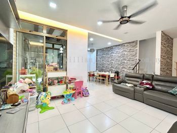 Caranday Park @ Setia Tropika   Double Storey Cluster House for Sale