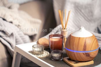 cozy-composition-with-aroma-diffuser-candles-home-interior (1)