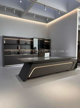 Executive Table