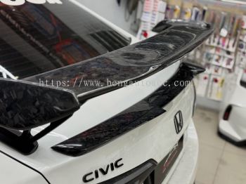 M4 DESIGN FORGE CARBON SPOILER
