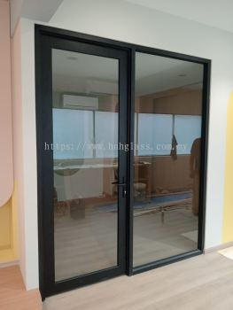 black colour aluminium frame