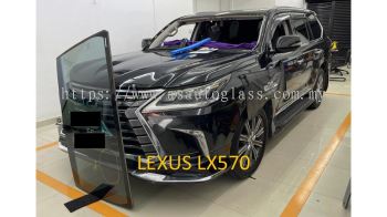 Lexus LX570